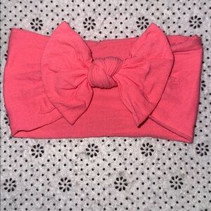 🛍 NEW PRETTY Little GIRLS BOW Will Complete Any Outfit SIZE…